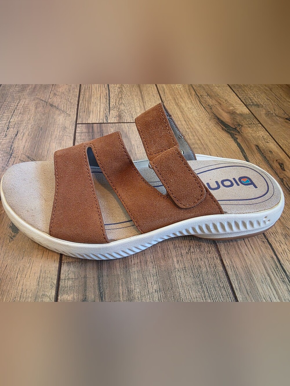 Bionica Brown Suede Velcro Sandal Womens Wedge Sz 6m